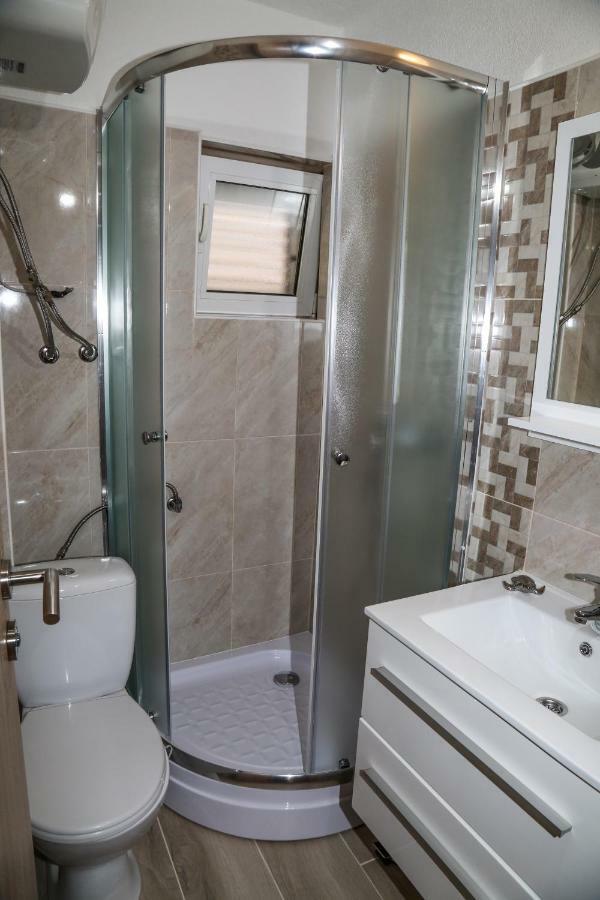 Apartment Marina Pavic Хвар Экстерьер фото